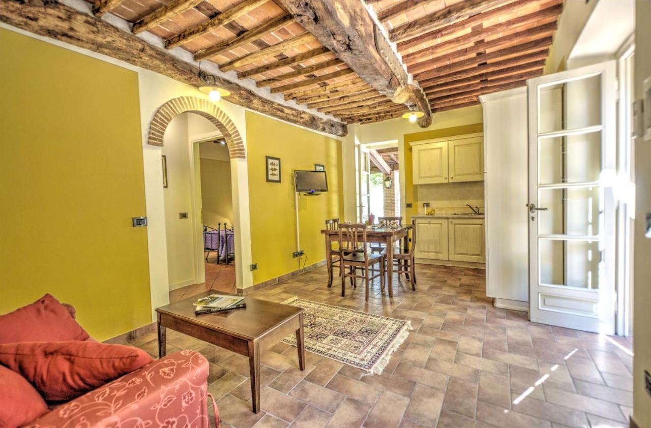 Lucca Cycling Holidays Il Tiglio Luaran gambar